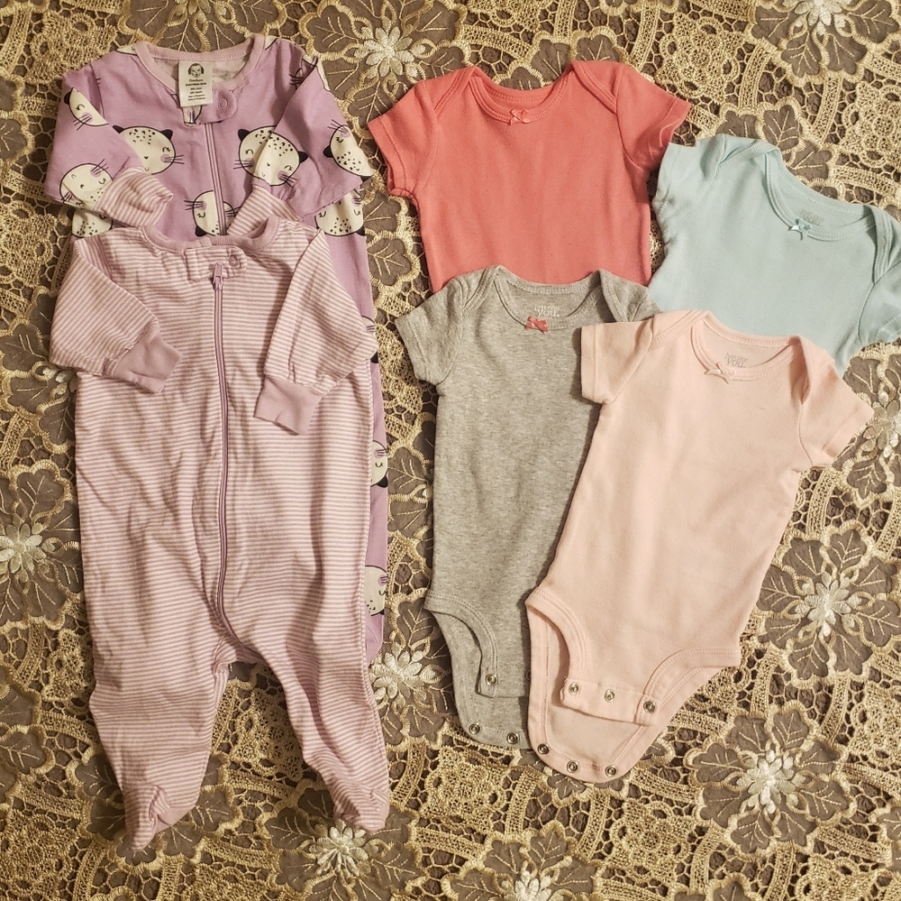 Newborn Onesies and rompers